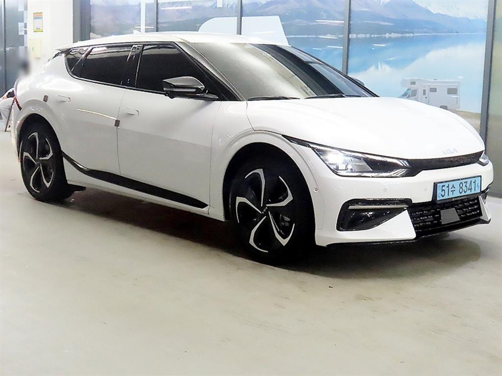 KIA EV6 2022 Blanco - Importación desde Corea - HF Imports Iquique - Foto 1