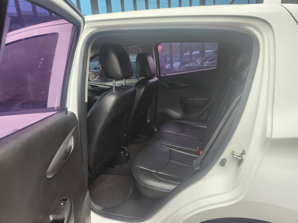 Chevrolet Spark - Vista 8