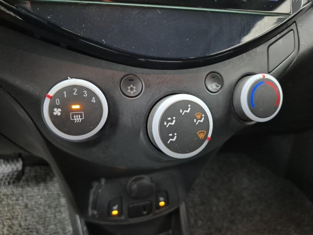 Chevrolet Spark - Vista 10