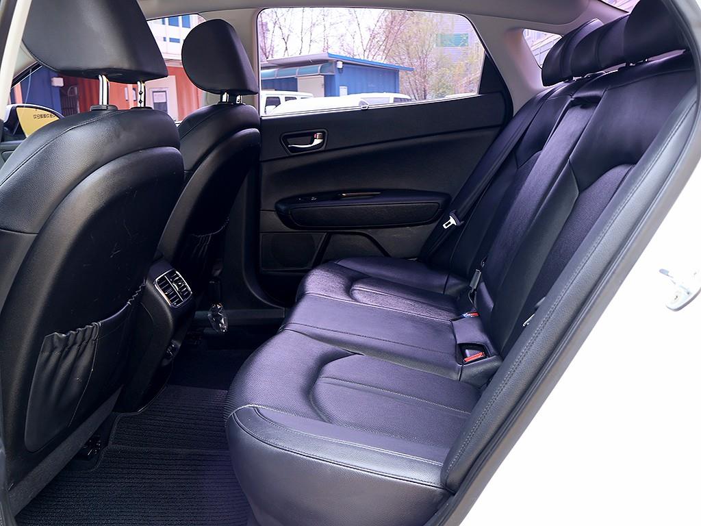 KIA K5 2016 Blanco - Importación desde Corea - HF Imports Iquique - Foto 13