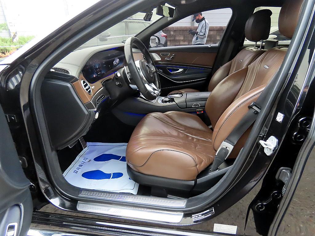 Mercedes Benz S Class - Vista 5