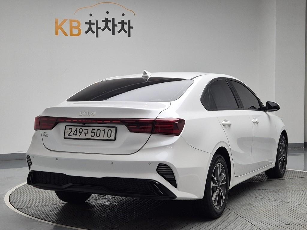 KIA K3 - Vista 3