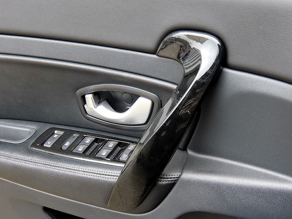 SAMSUNG SM5 - Vista 11