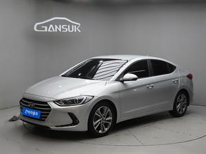 HYUNDAI Avante - Vista 4