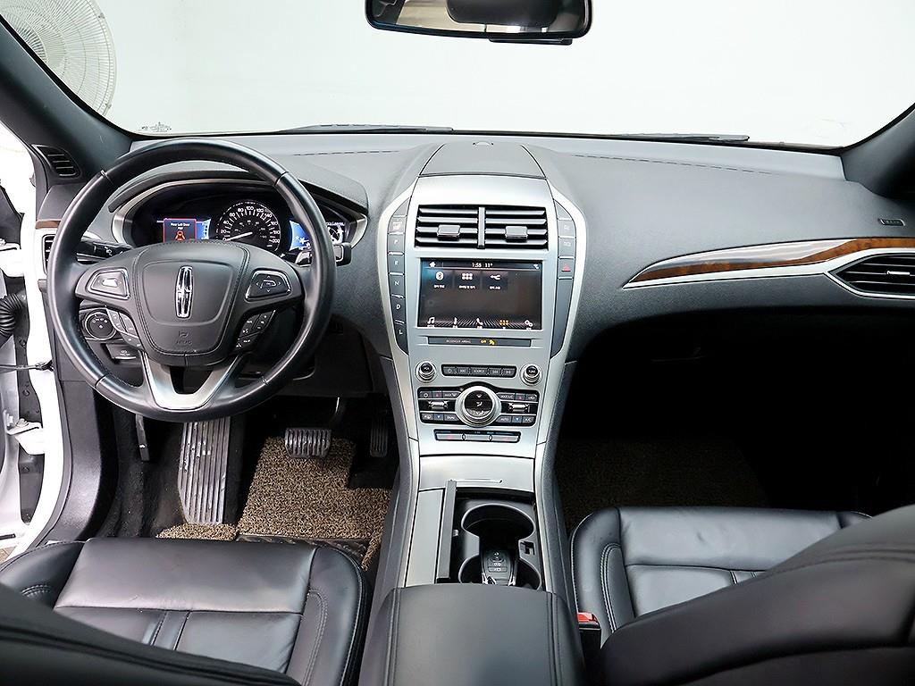 Lincoln MKZ - Vista 9
