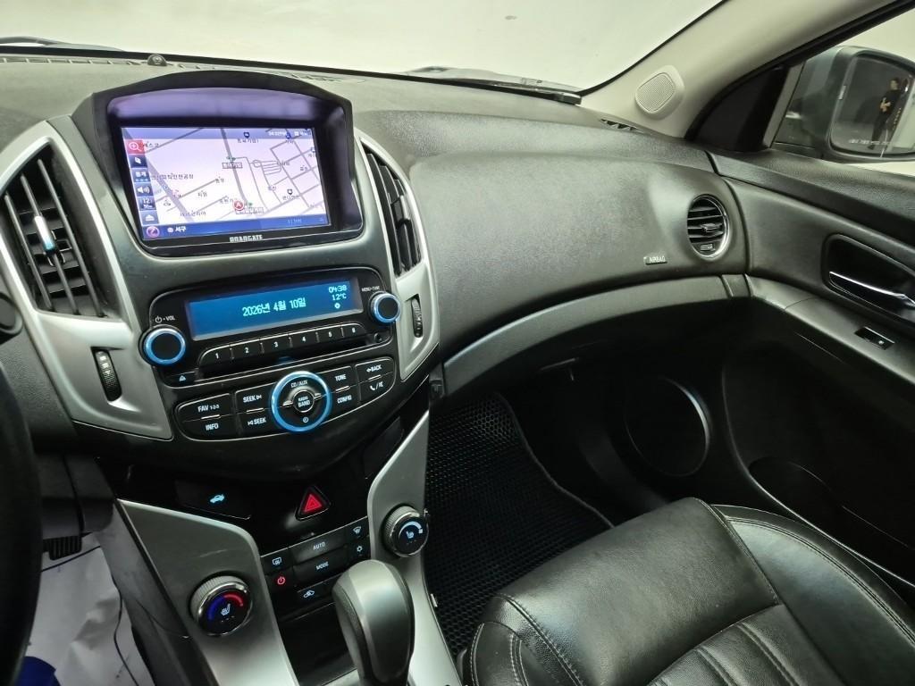 Chevrolet Cruise - Vista 10