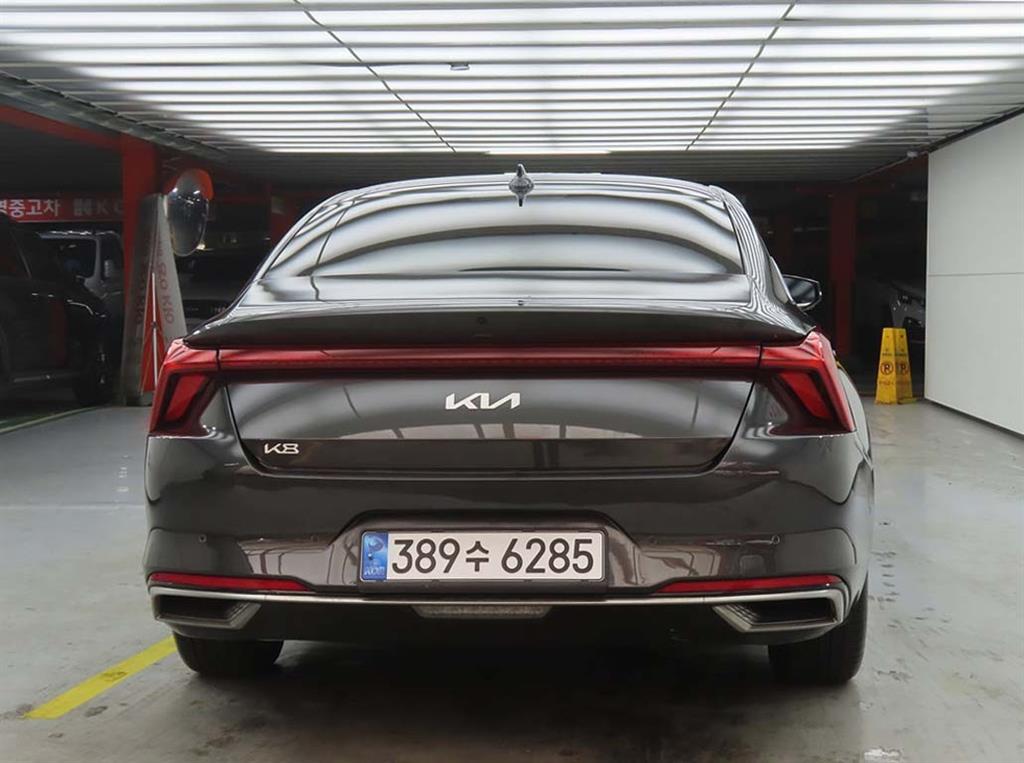 KIA K8 - Vista 3
