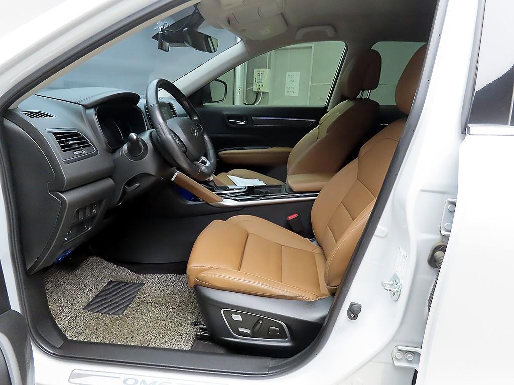 SAMSUNG QM6 - Vista 5