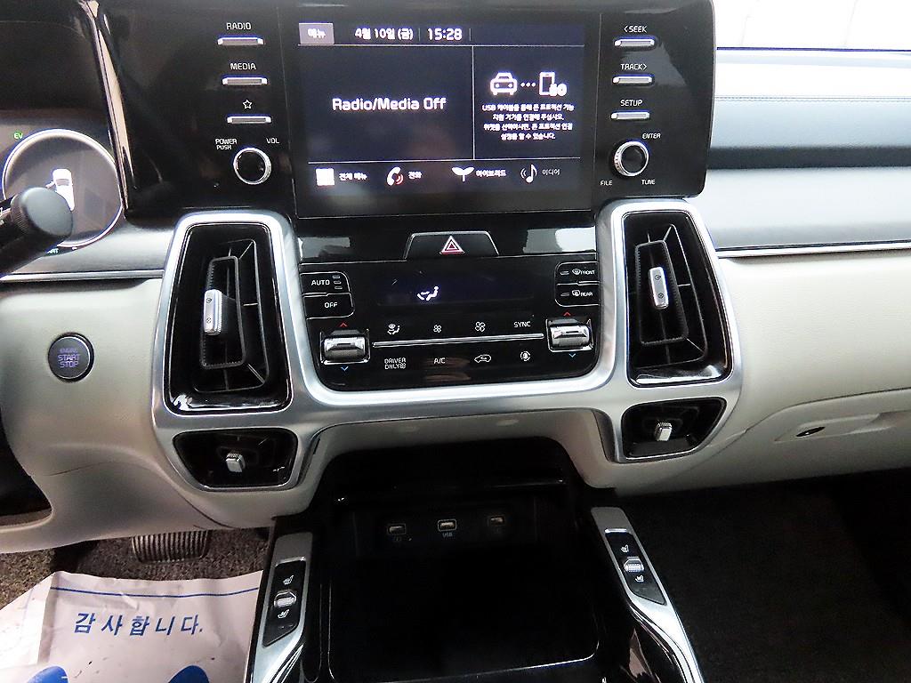 KIA Sorento - Vista 12