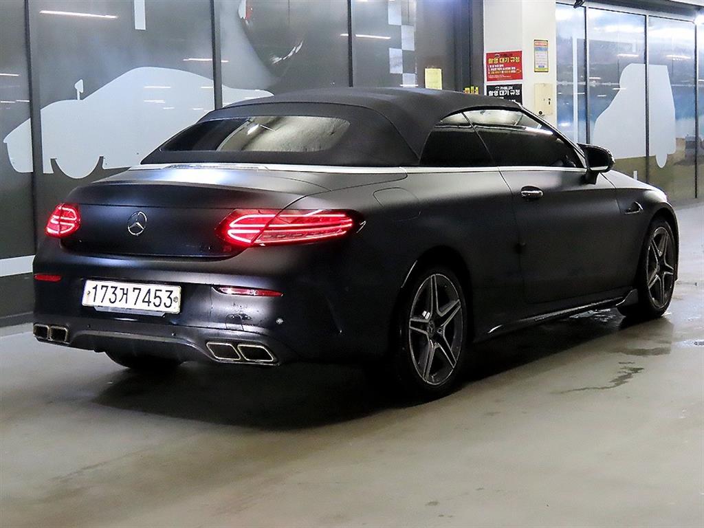 Mercedes Benz C Class - Vista 4