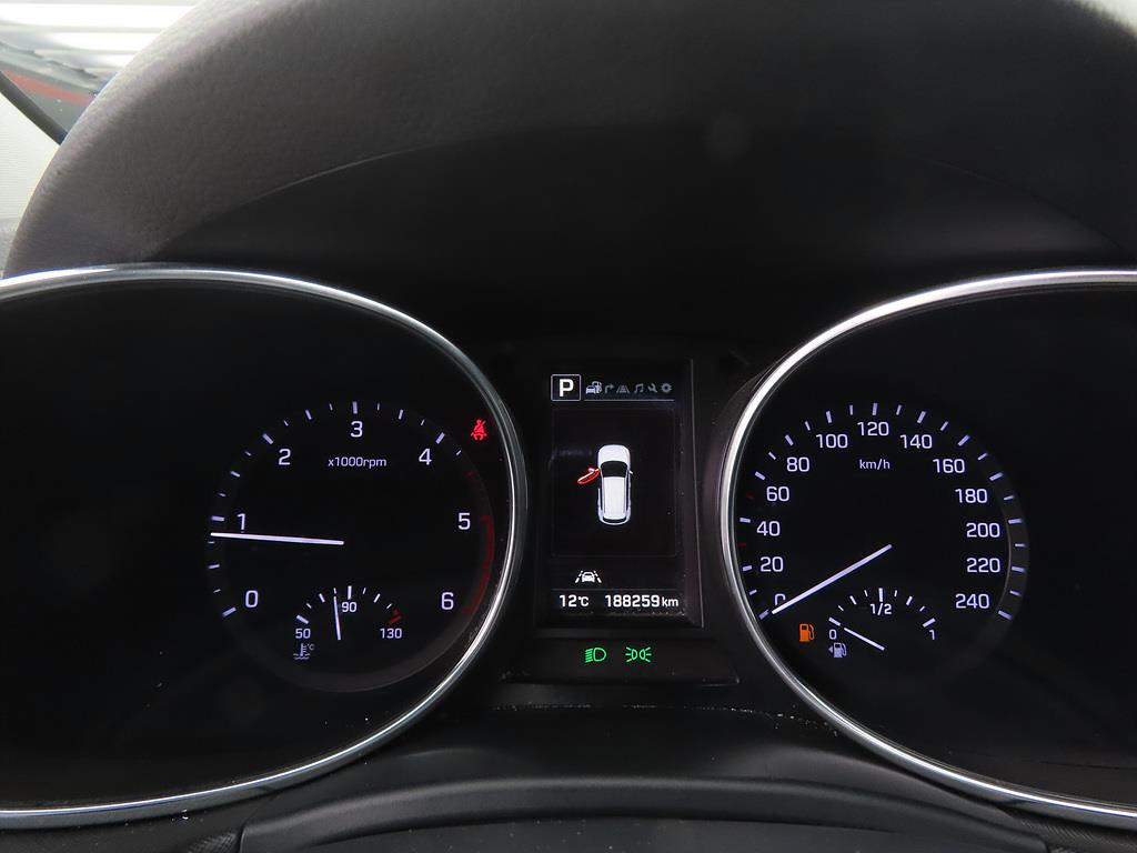 HYUNDAI Santa Fe - Vista 9