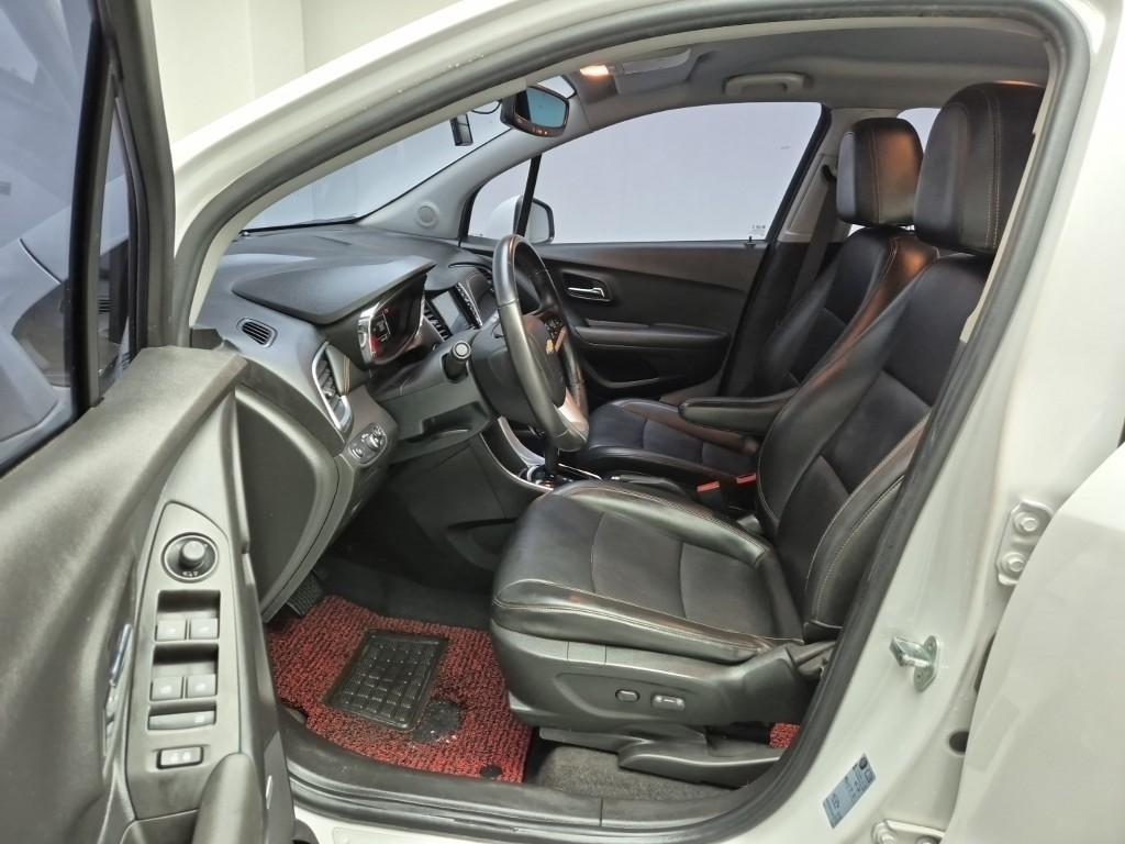 Chevrolet Trax - Vista 10