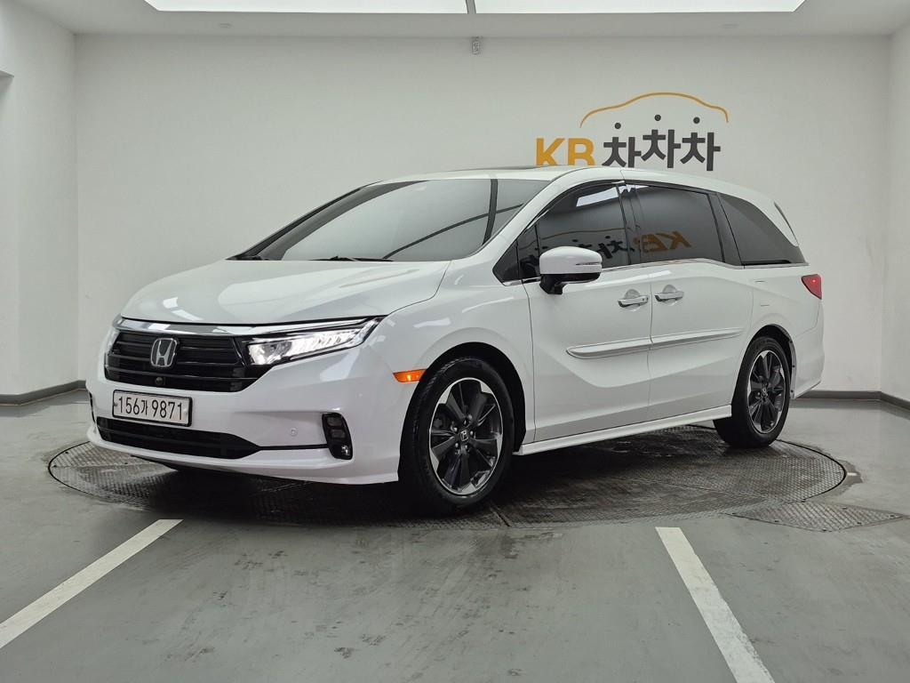 Honda Odyssey 2022 Blanco - Importación desde Corea - HF Imports Iquique - Foto 1