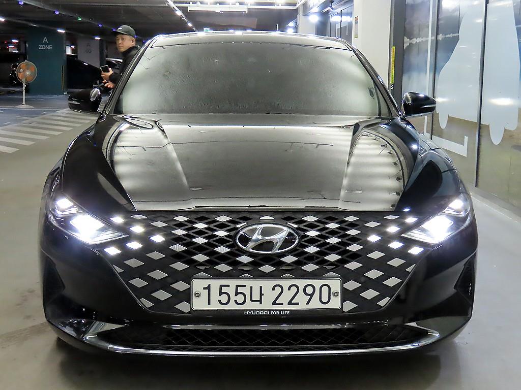 HYUNDAI Grandeur - Vista 2