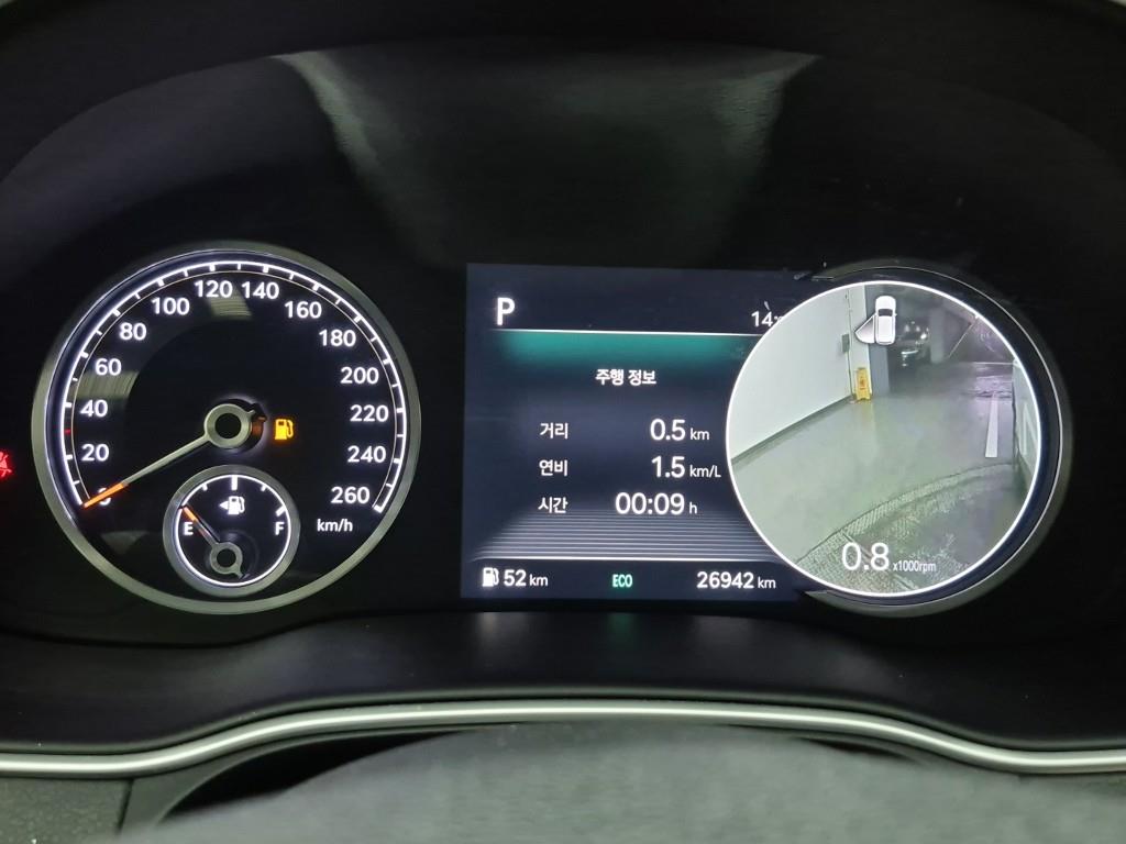 Genesis GV80 - Vista 7