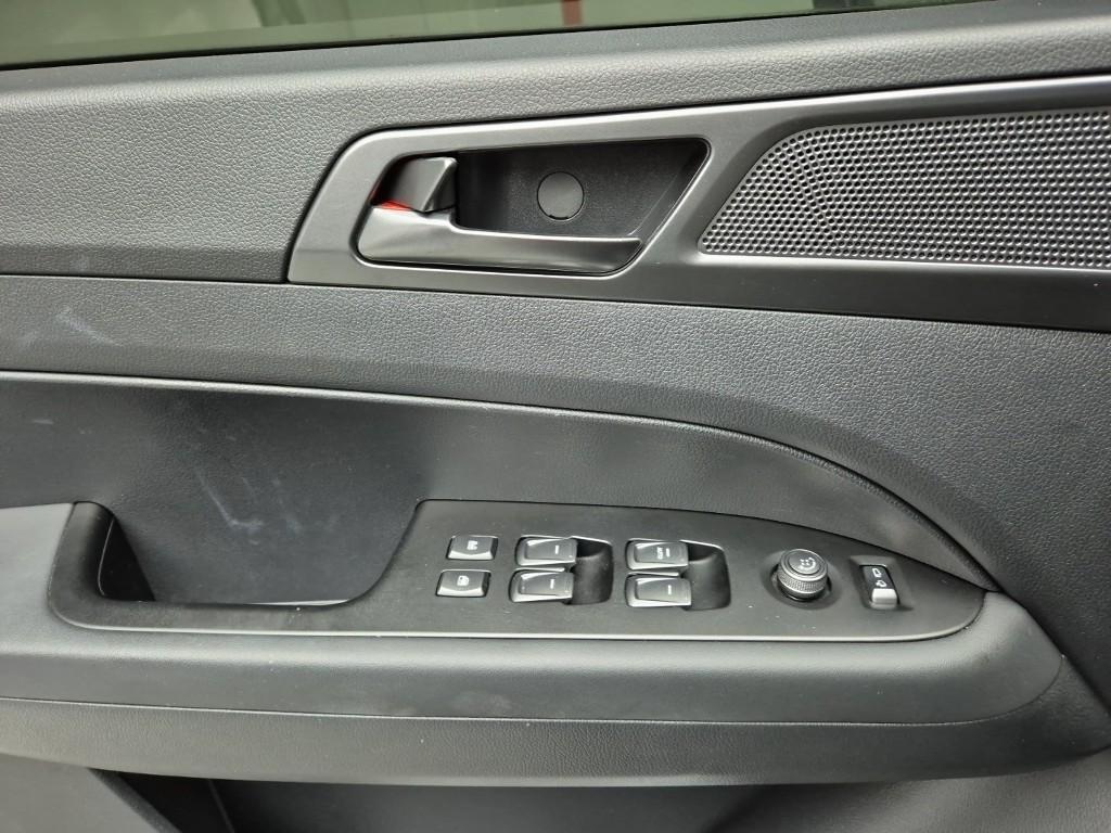 Ssangyong Rexton 2022 Gris - Importación desde Corea - HF Imports Iquique - Foto 17