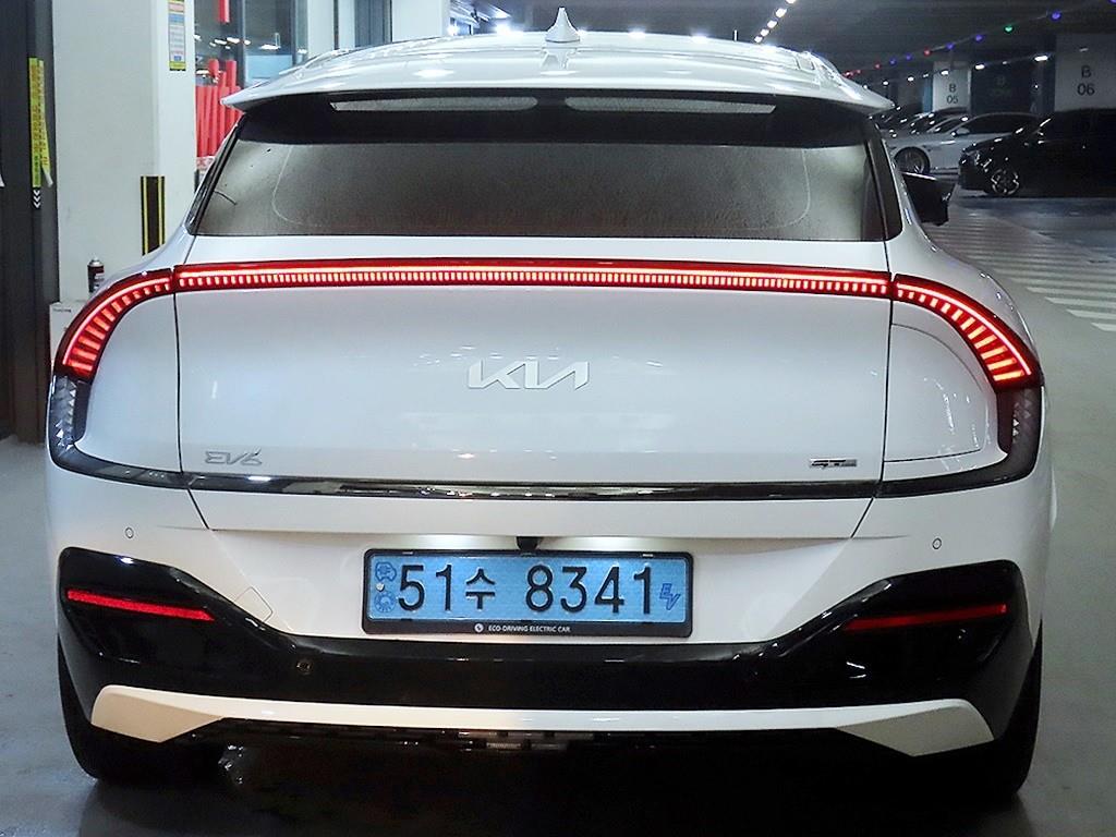 KIA EV6 - Vista 5