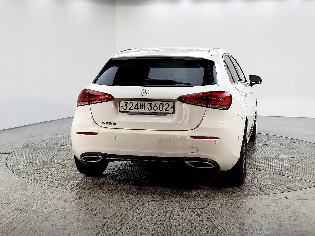 Mercedes Benz A Class - Vista 3