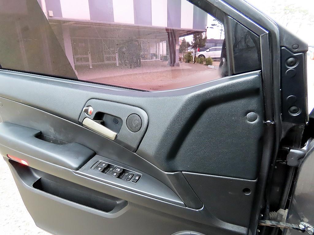 Ssangyong Korando - Vista 11