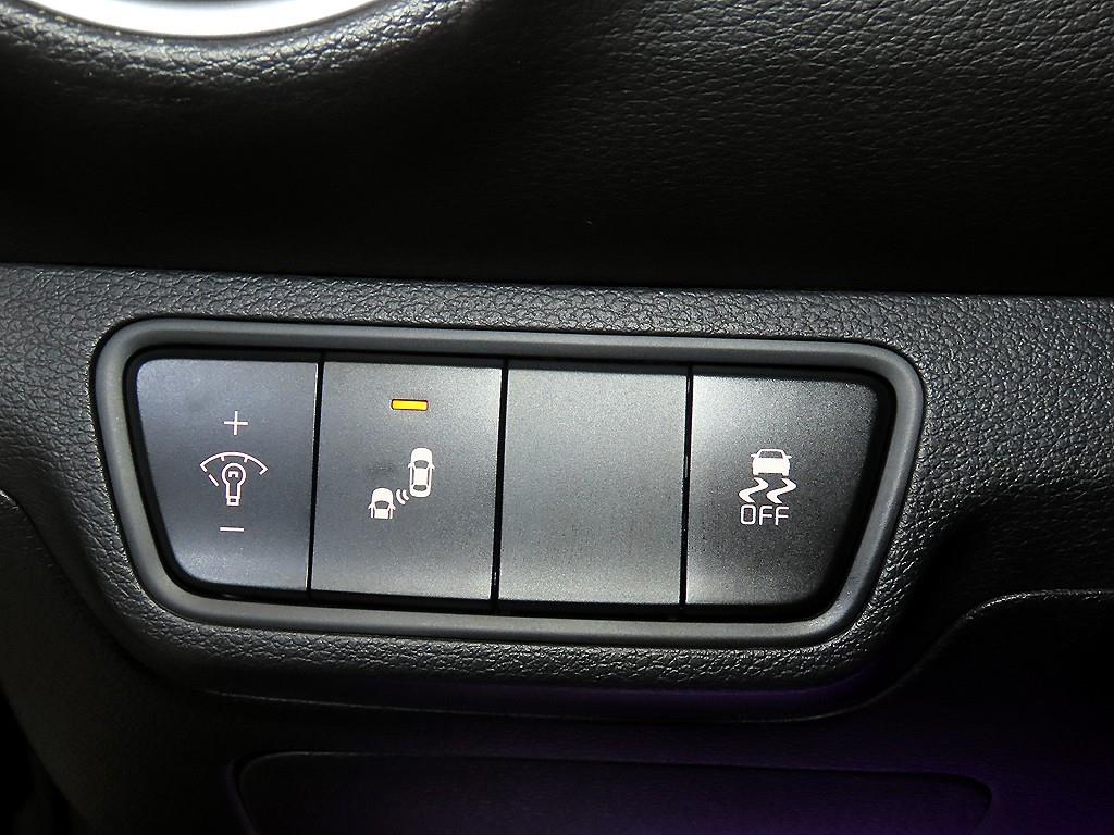 KIA K3 2019 Negro - Importación desde Corea - HF Imports Iquique - Foto 14