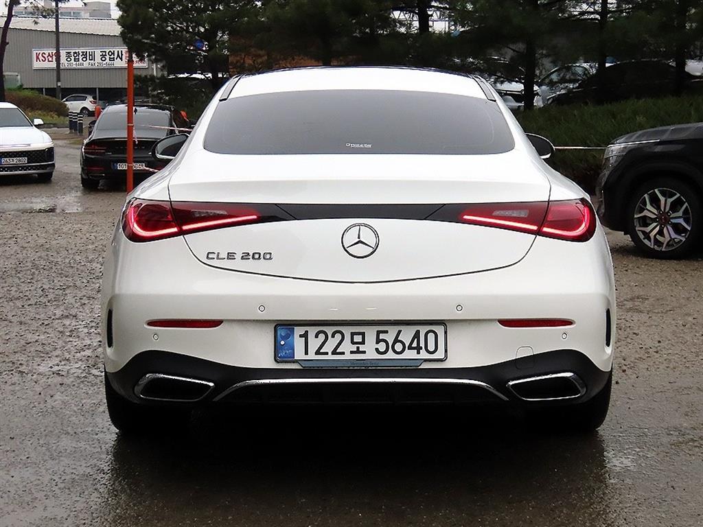 Mercedes Benz CLE Class - Vista 4