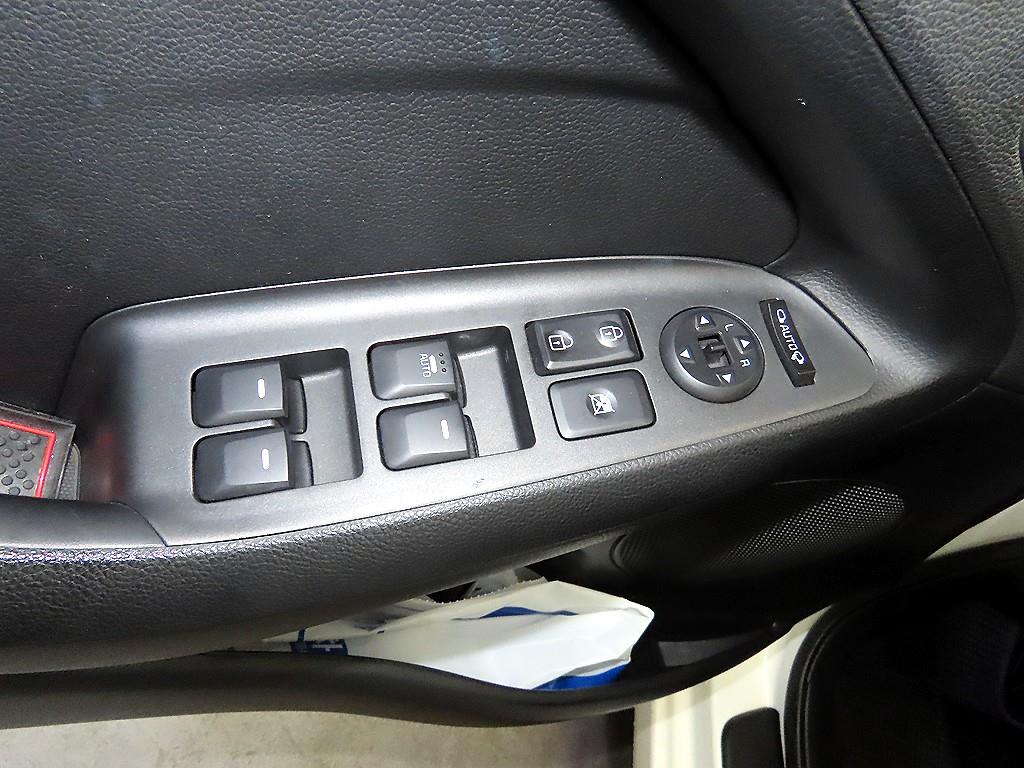 KIA K3 2013 Blanco - Importación desde Corea - HF Imports Iquique - Foto 13