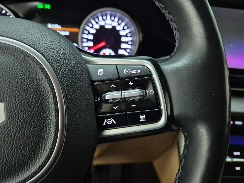 KIA Carnival - Vista 7