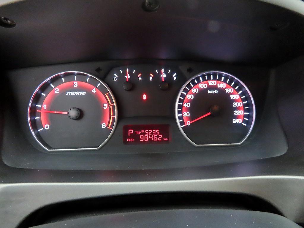 Ssangyong Korando - Vista 9