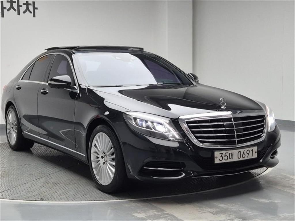 Mercedes Benz S Class - Vista 2