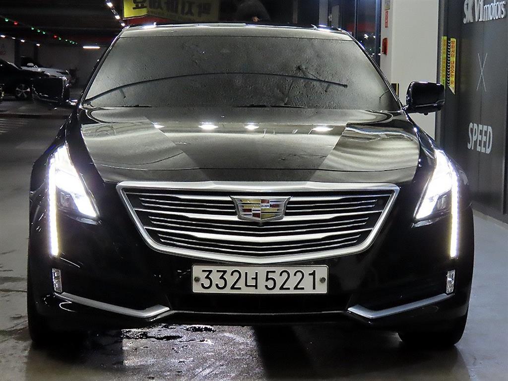 Cadillac CT6 - Vista 2
