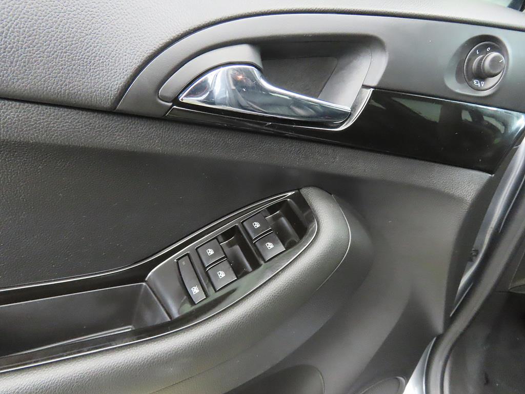 Chevrolet Orlando 2016 Gris - Importación desde Corea - HF Imports Iquique - Foto 16