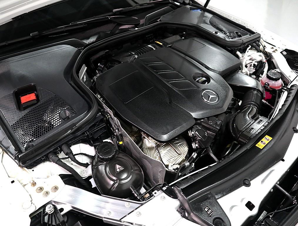 Mercedes Benz E class - Vista 6
