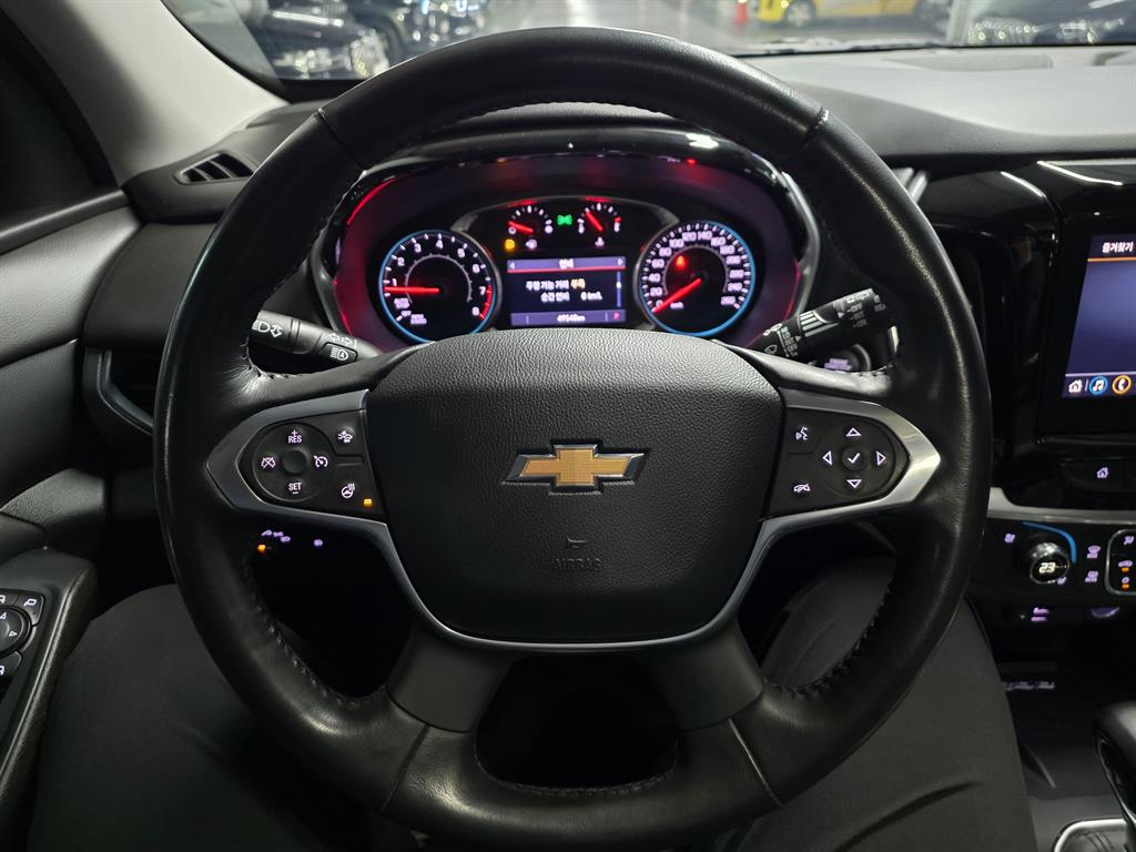 Chevrolet Travers - Vista 11