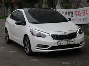 KIA K3 - Vista 4