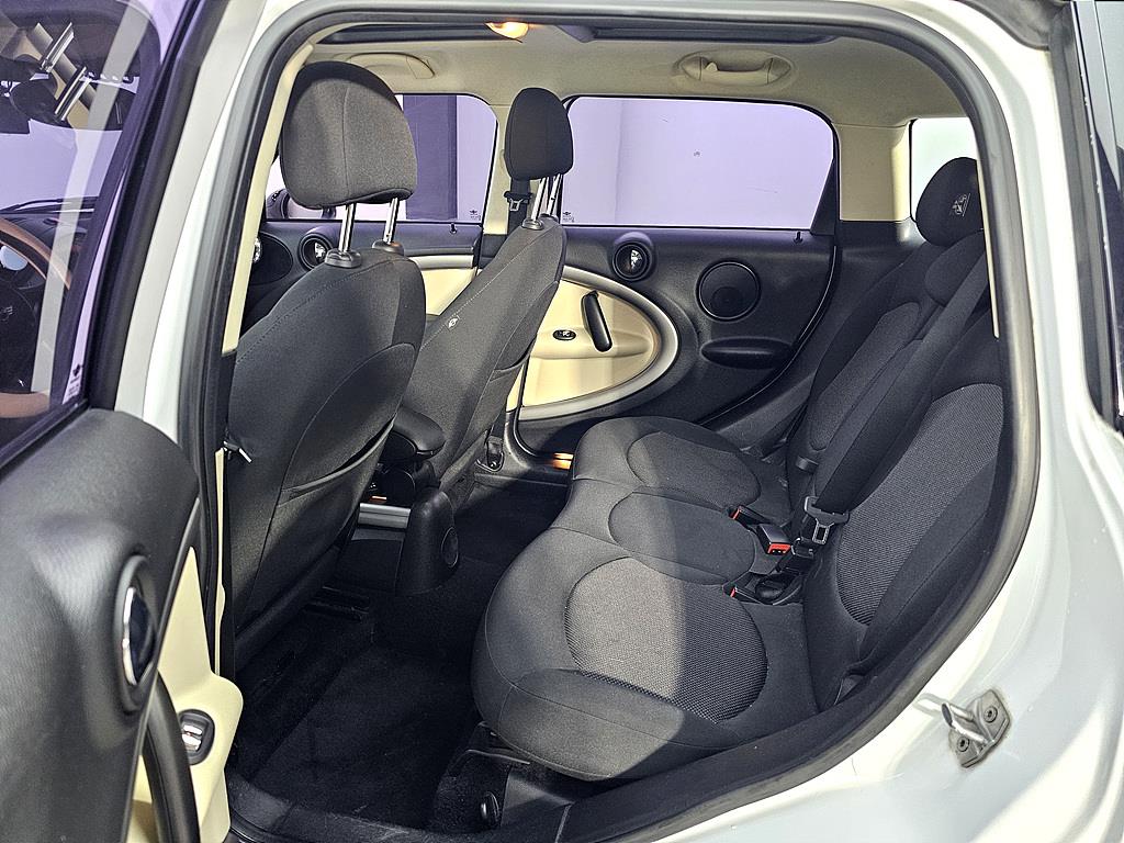 Mini Countryman - Vista 9