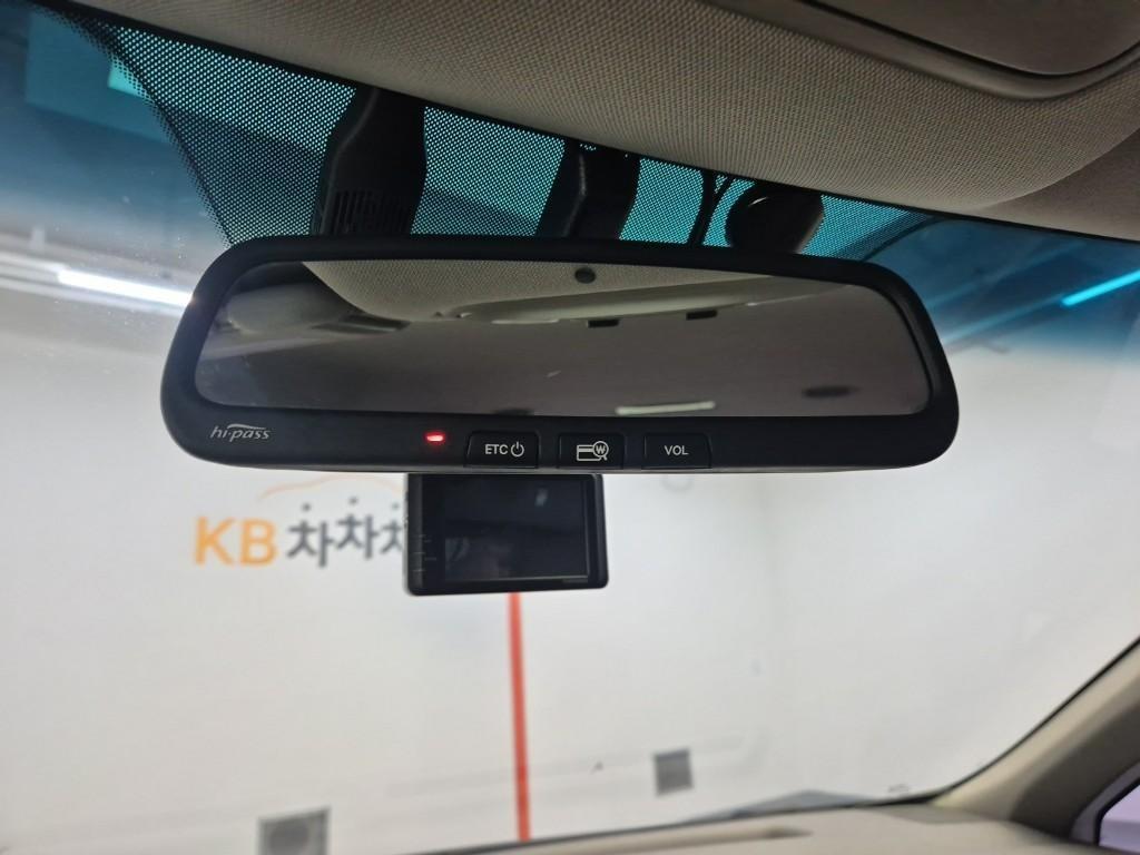 KIA Carnival 2017 Negro - Importación desde Corea - HF Imports Iquique - Foto 16