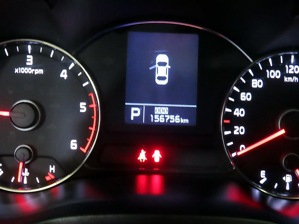 KIA K3 - Vista 9