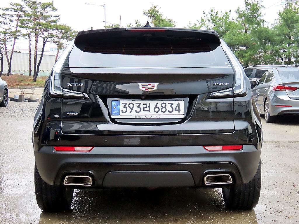 Cadillac XT4 - Vista 4