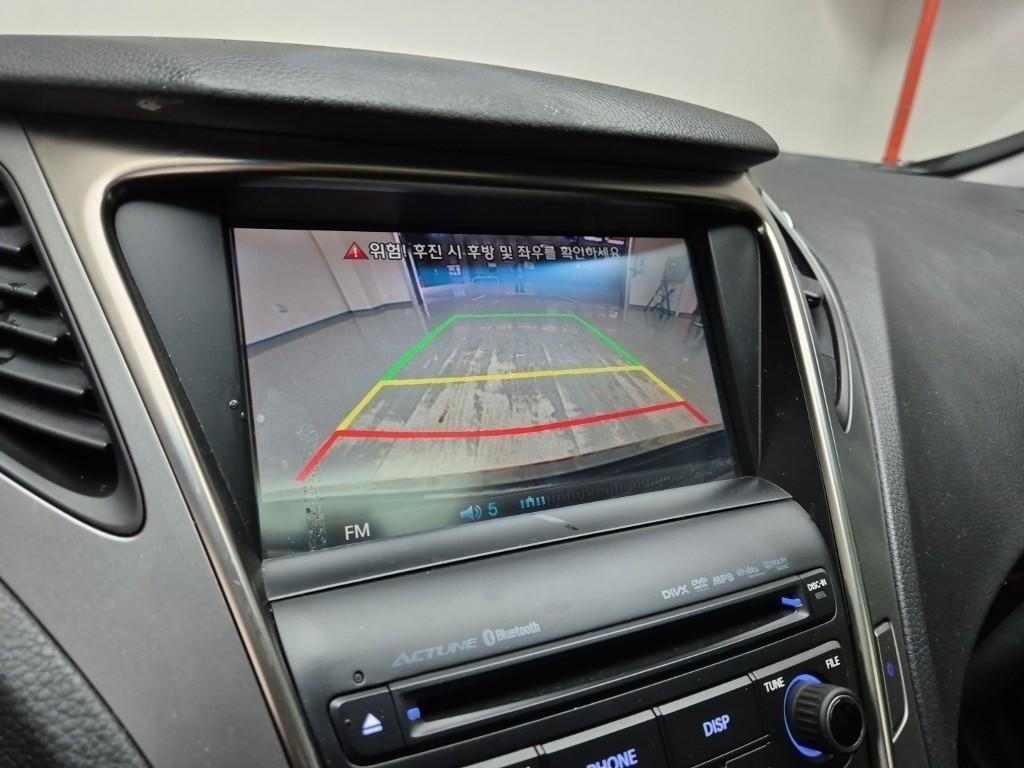 HYUNDAI Grandeur - Vista 11