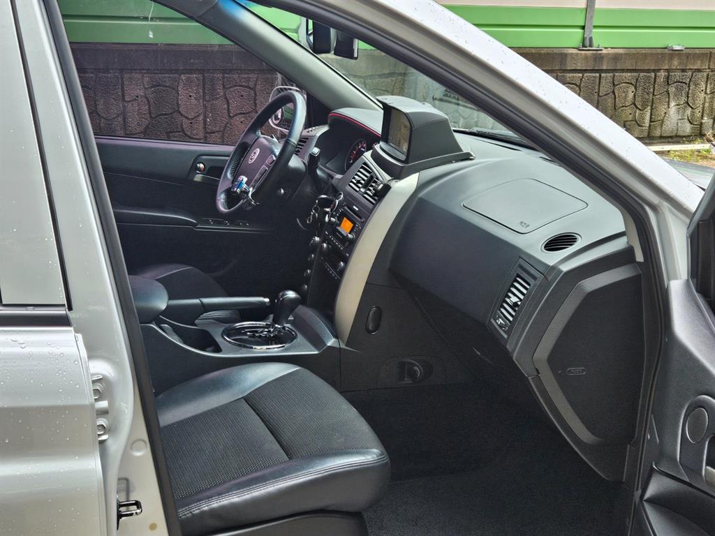 Ssangyong Korando - Vista 7