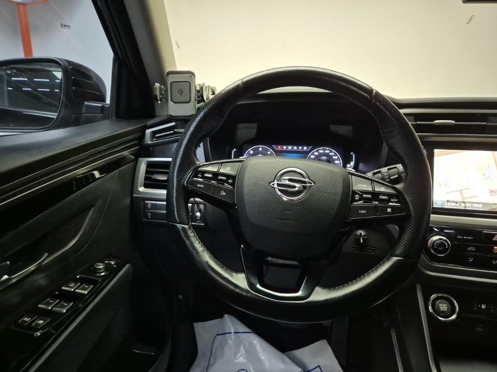 Ssangyong Korando - Vista 9