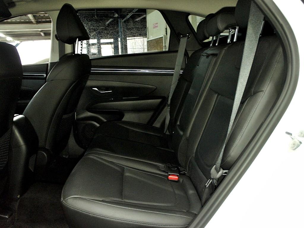 HYUNDAI Tucson - Vista 11