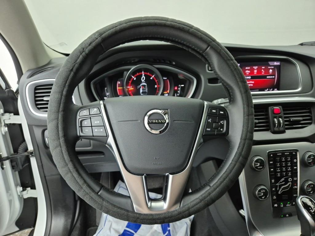Volvo V40 - Vista 9