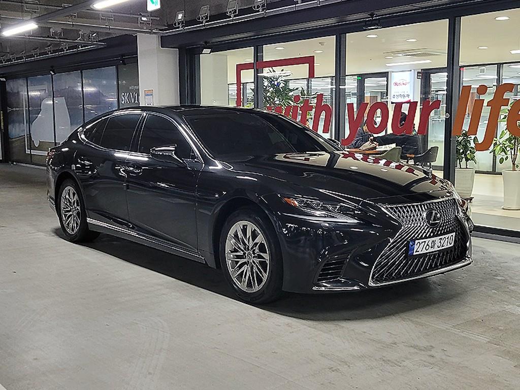 Lexus LS 2018 Negro - Importación desde Corea - HF Imports Iquique - Foto 1