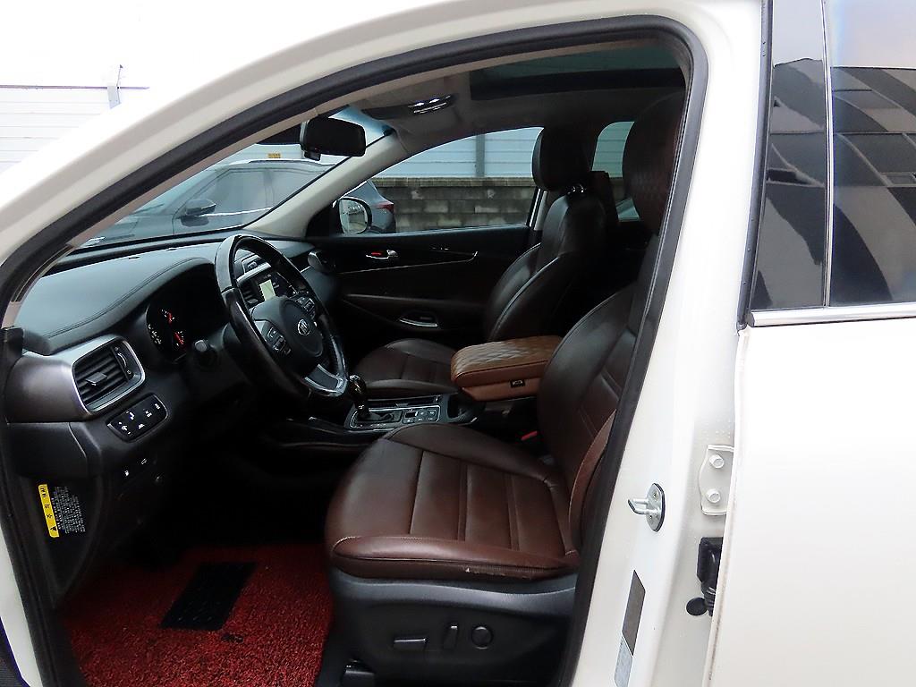 KIA Sorento - Vista 5