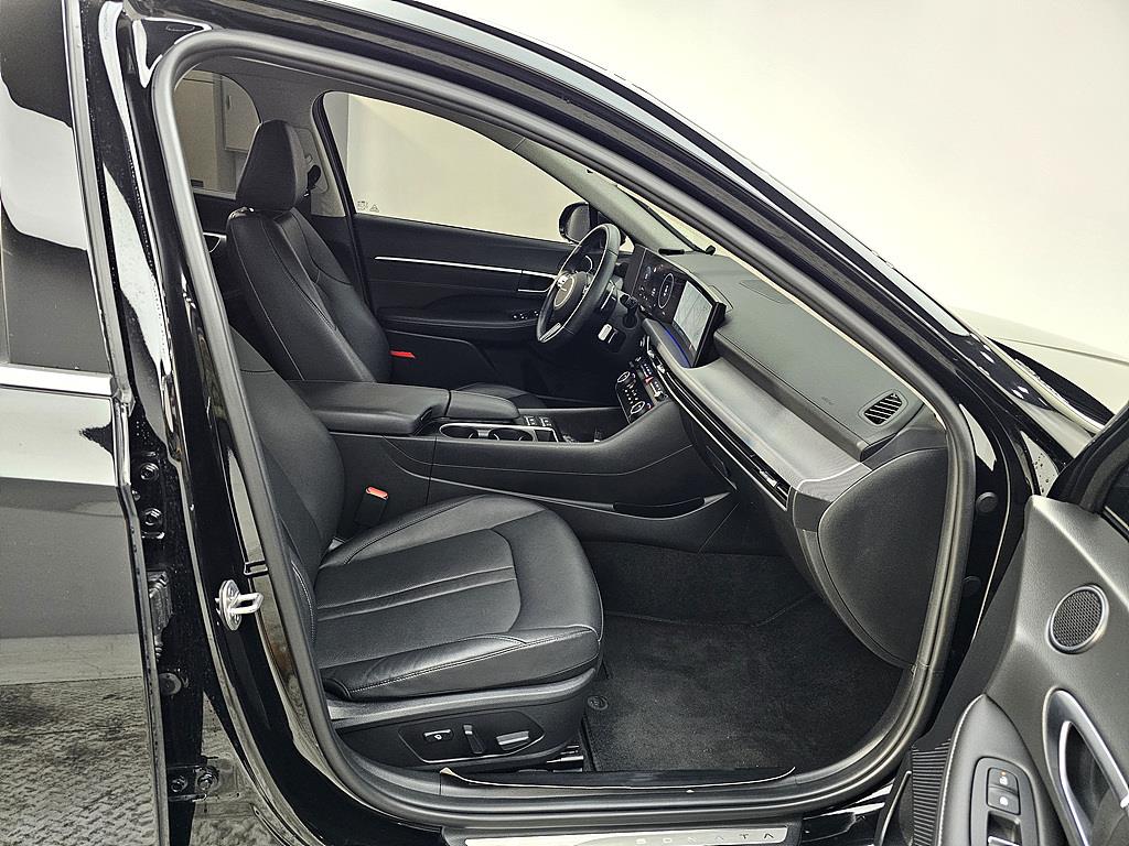 HYUNDAI Sonata - Vista 10