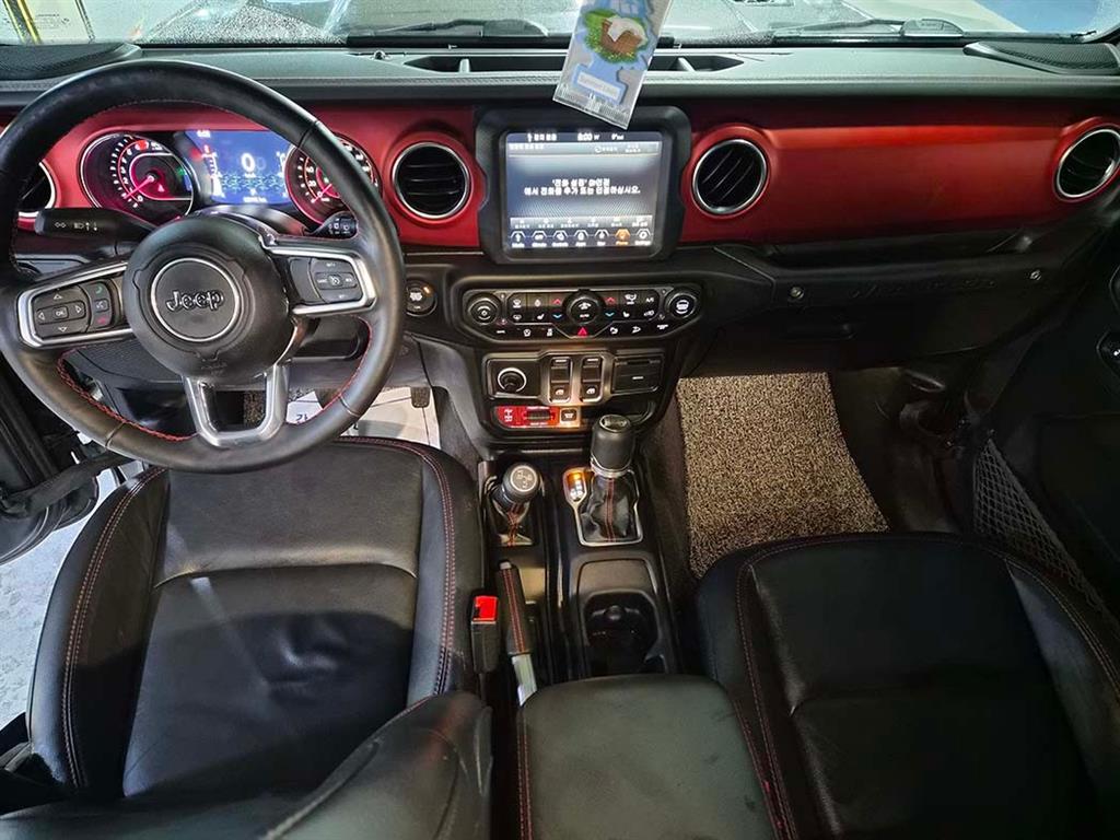 Jeep Wrangler - Vista 10