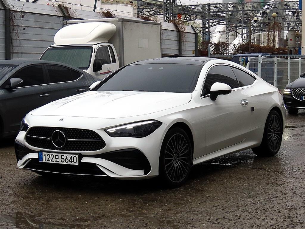 Mercedes Benz CLE Class - Vista 2