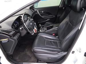 HYUNDAI Grandeur - Vista 12