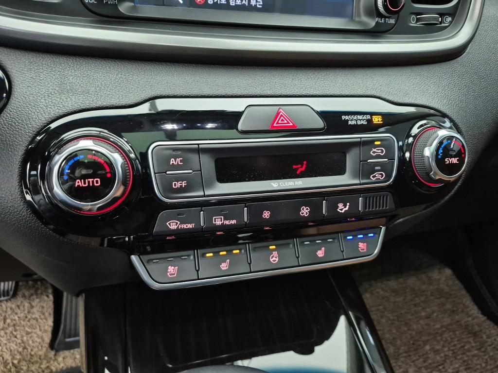 KIA Sorento - Vista 10